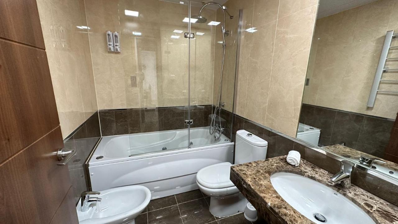 Vitania Resort La Cala Apartment Malaga Bagian luar foto